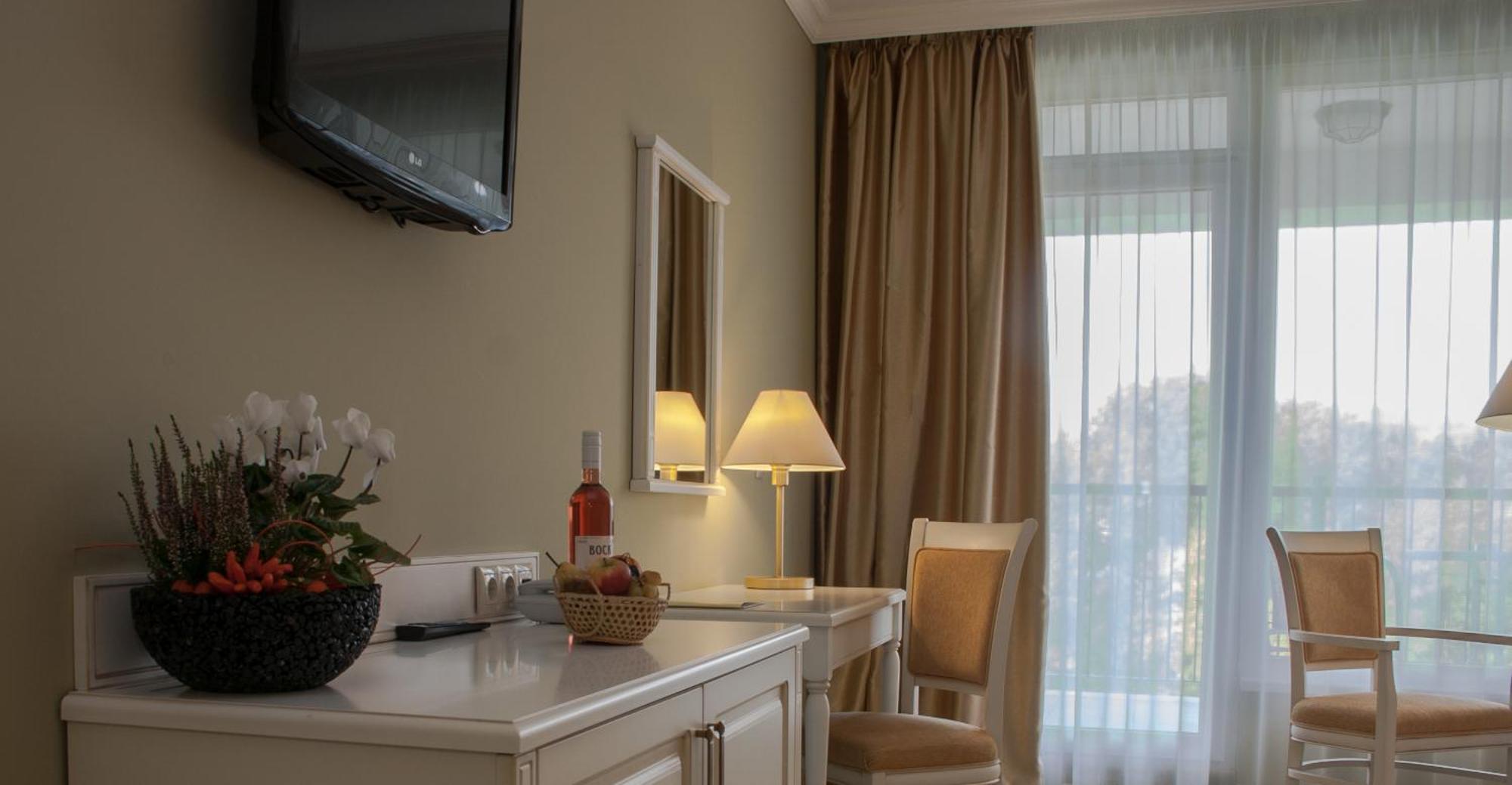 Calimbra Wellness Hotel Superior Μίσκολτς Εξωτερικό φωτογραφία