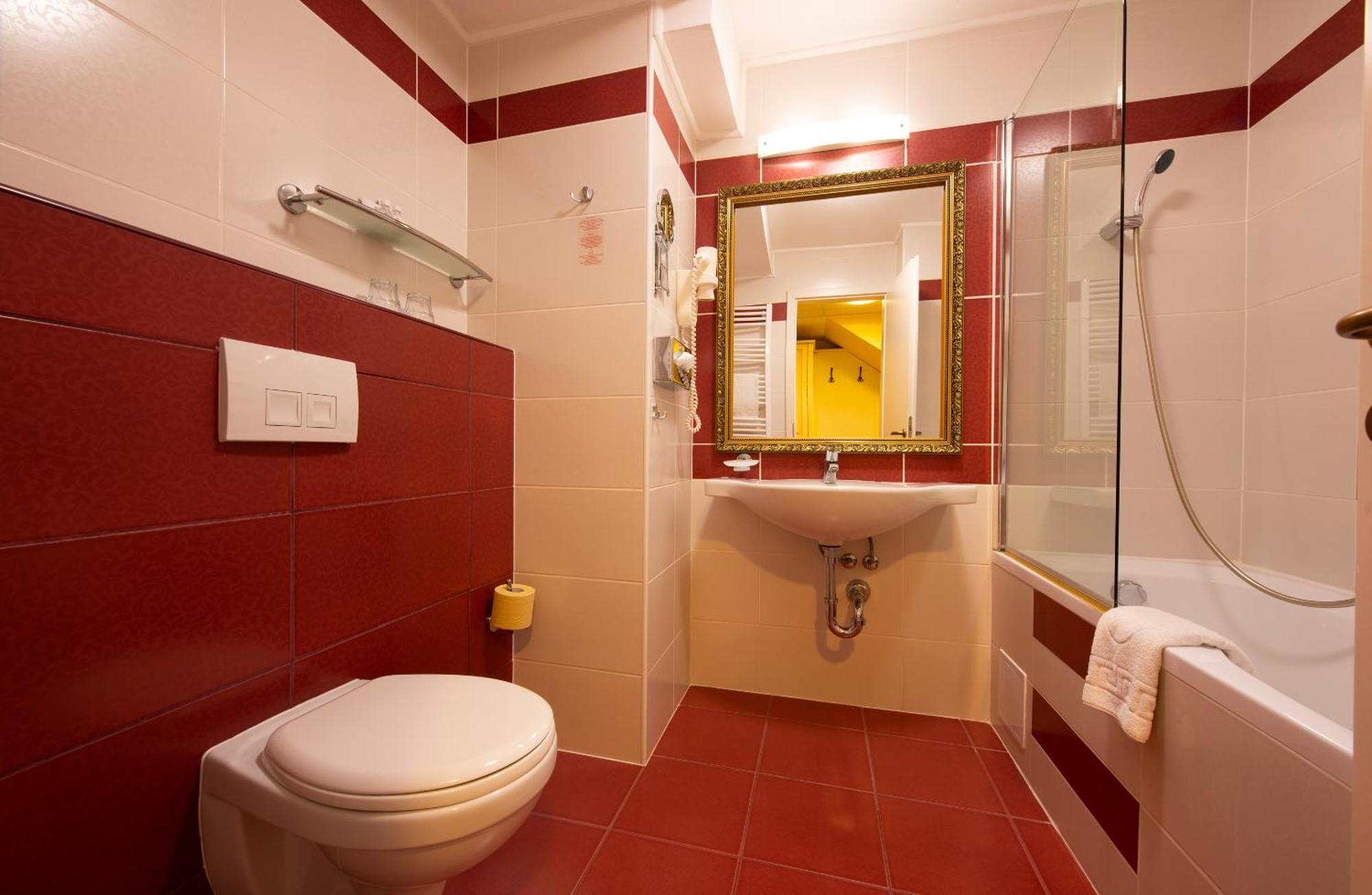 Calimbra Wellness Hotel Superior Μίσκολτς Εξωτερικό φωτογραφία