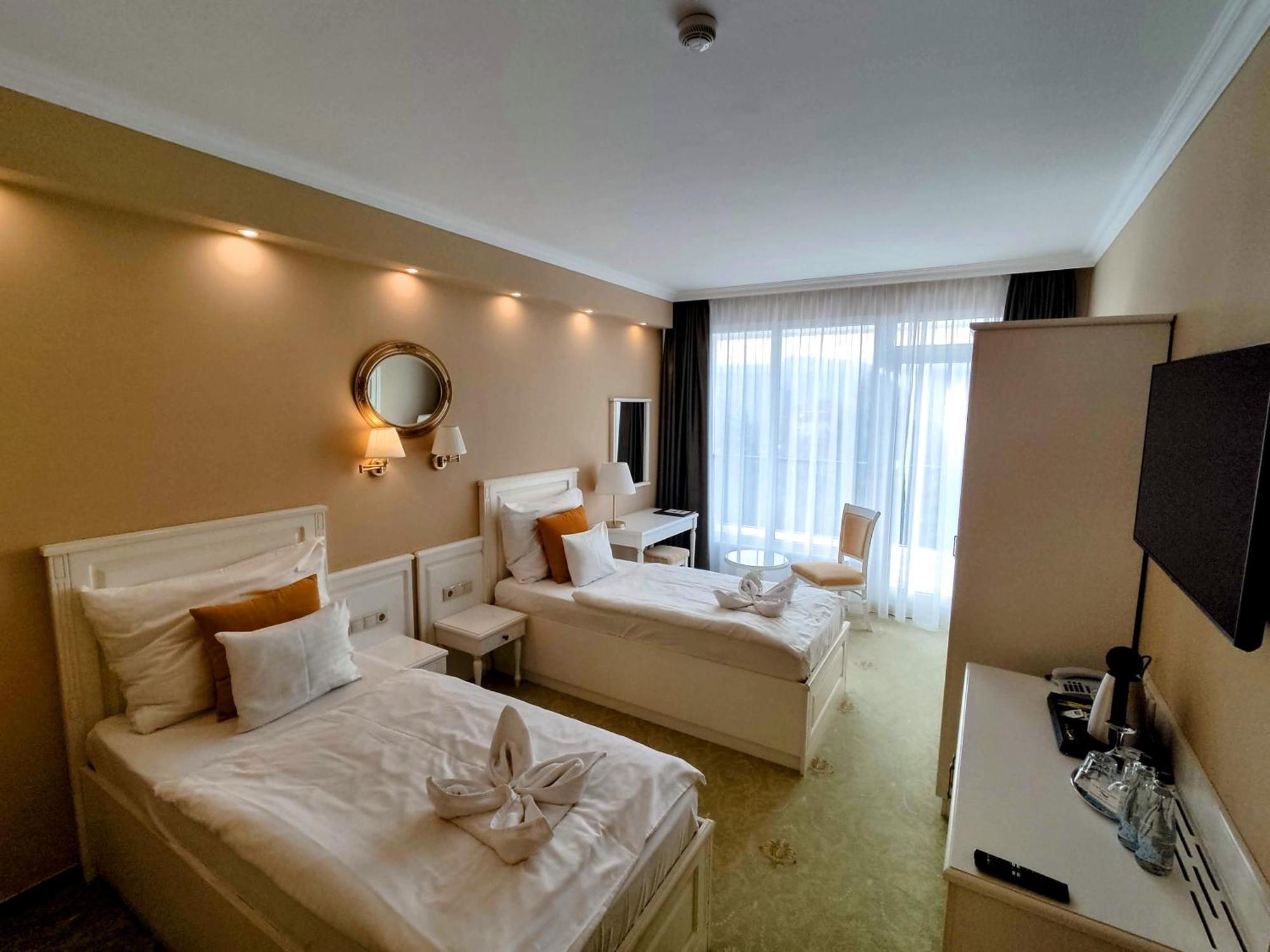 Calimbra Wellness Hotel Superior Μίσκολτς Εξωτερικό φωτογραφία