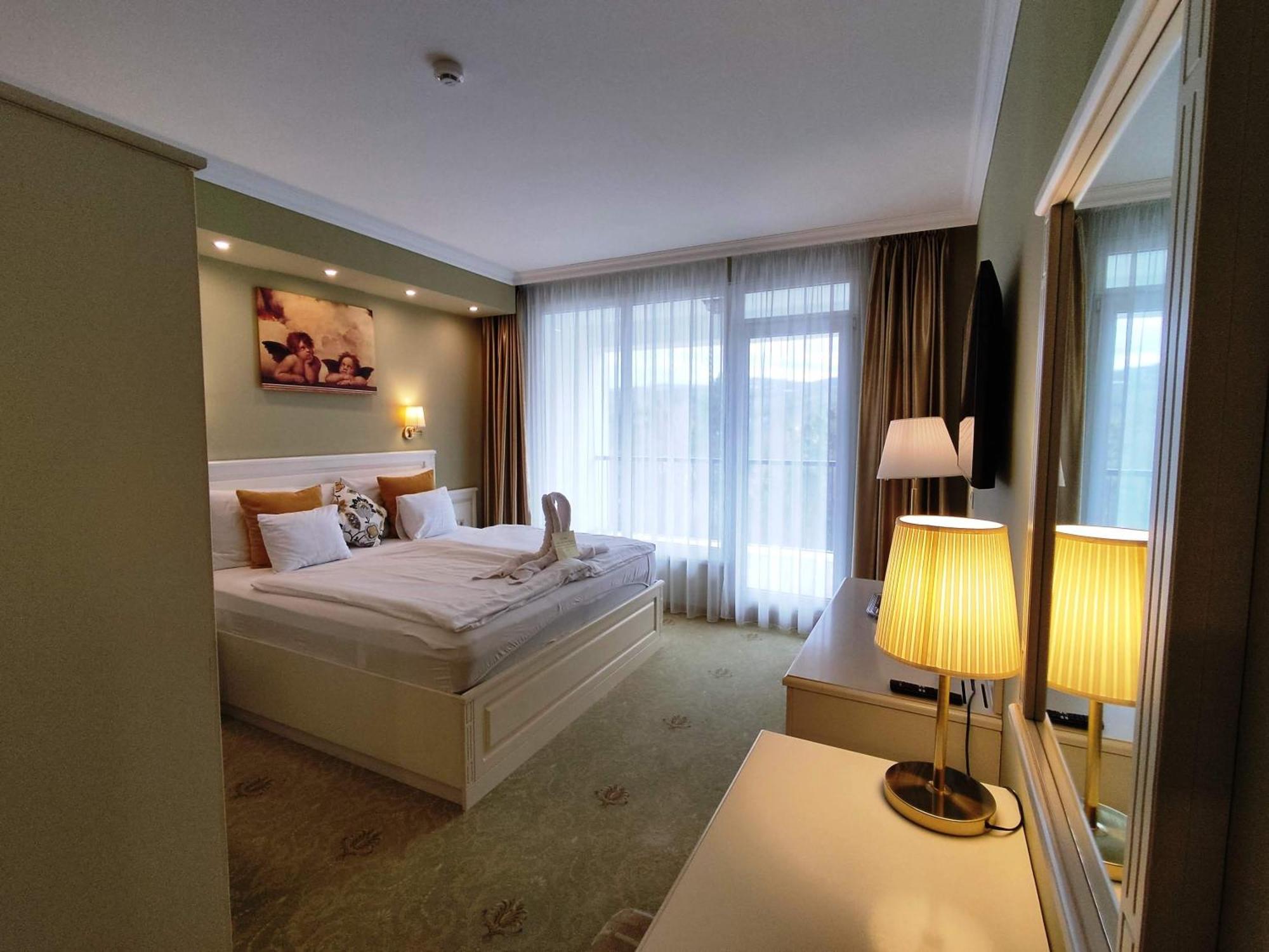 Calimbra Wellness Hotel Superior Μίσκολτς Εξωτερικό φωτογραφία