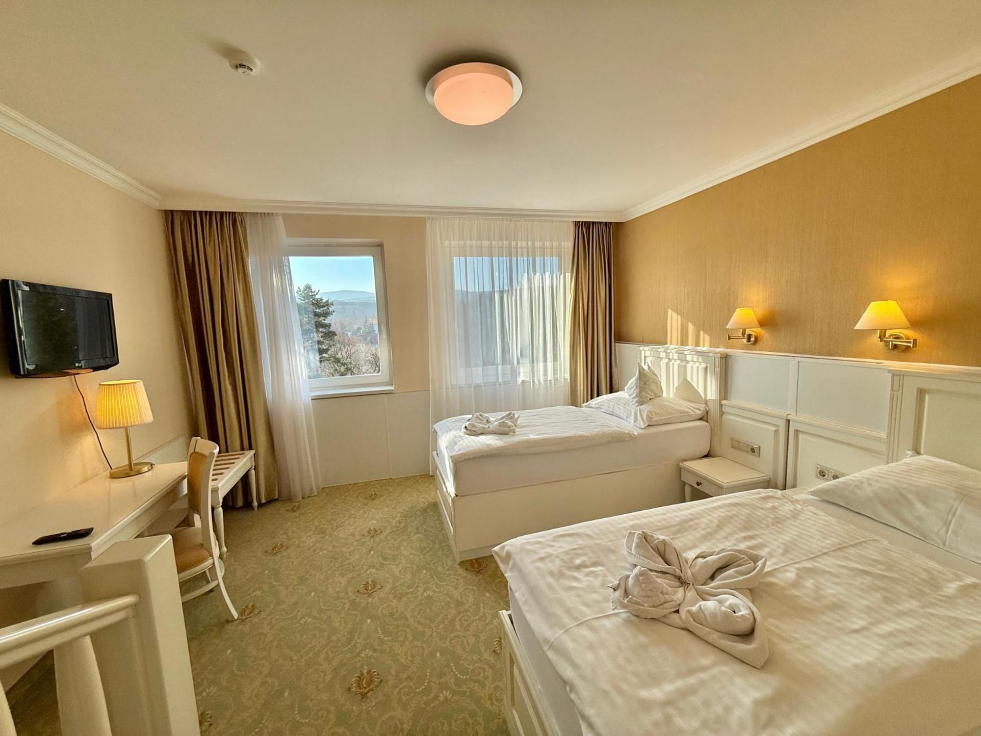 Calimbra Wellness Hotel Superior Μίσκολτς Εξωτερικό φωτογραφία