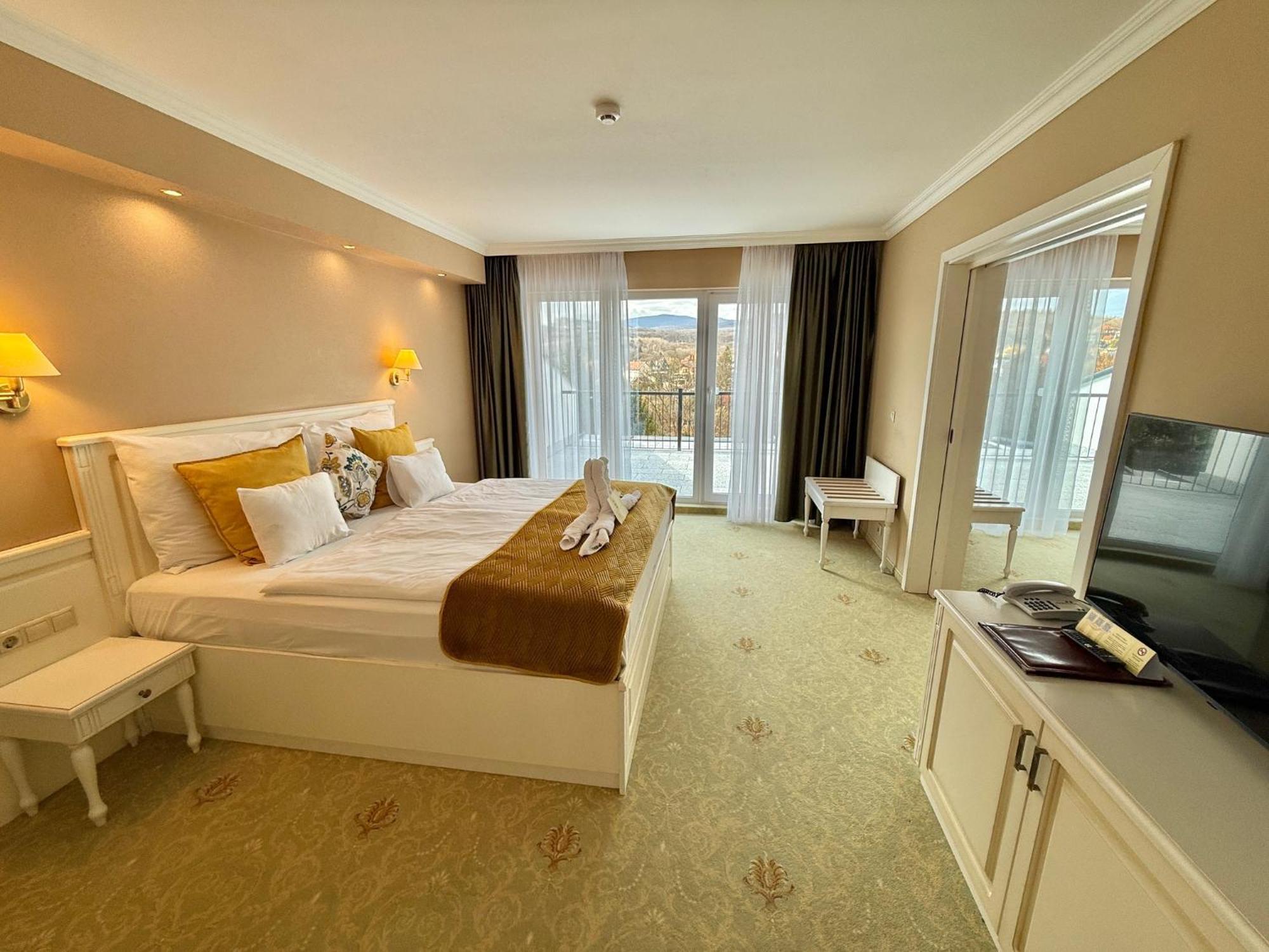 Calimbra Wellness Hotel Superior Μίσκολτς Εξωτερικό φωτογραφία